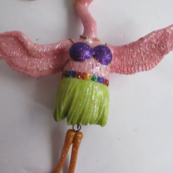 December Diamonds 2003 FELIPA & FELIPE THE FLAMINGO Christmas Ornaments - Picture 6 of 16